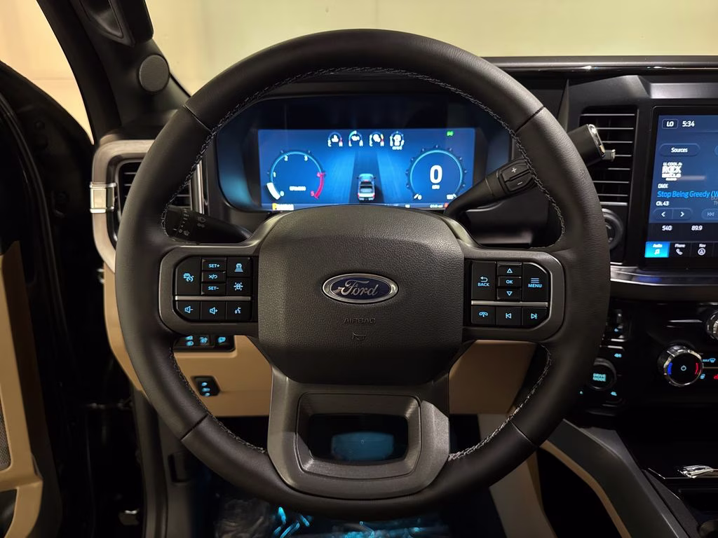 2026 Agate Black Metallic Ford Super Duty F-250 SRW Lariat 4X4 Truck