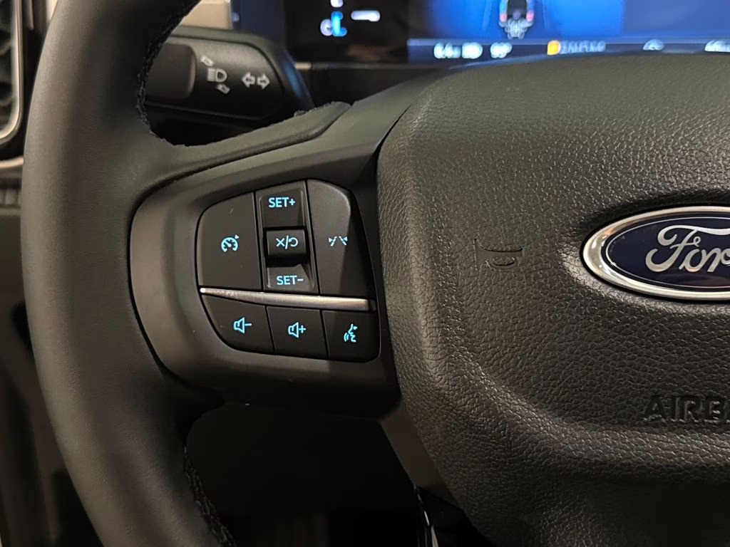 2025 Oxford White Ford Ranger XLT RWD Truck