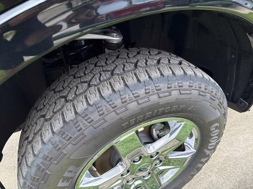 2024 Shadow Black Ford Ranger Lariat 4X4 Truck