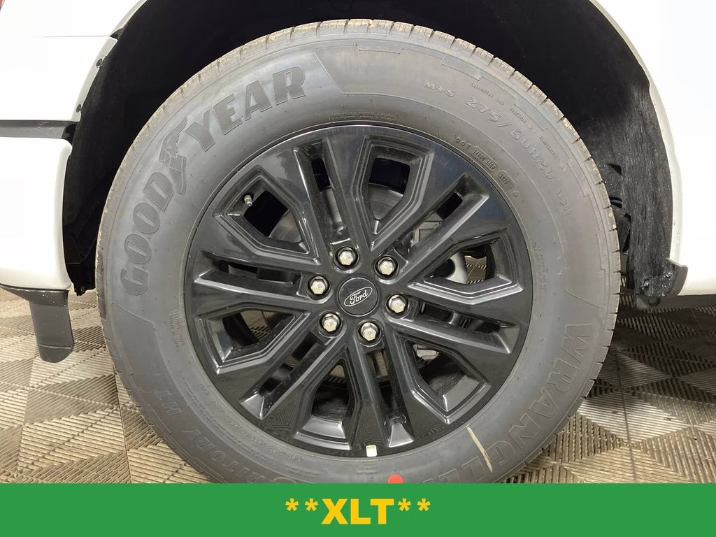 2026 Oxford White Ford F-150 XLT RWD Truck