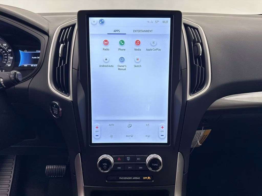 2024 Carbonized Gray Metallic Ford Edge SE AWD SUV