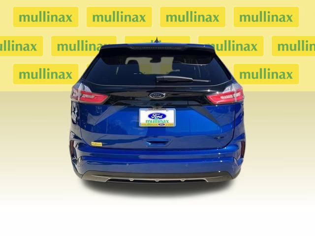 2024 Atlas Blue Metallic Ford Edge SE AWD SUV