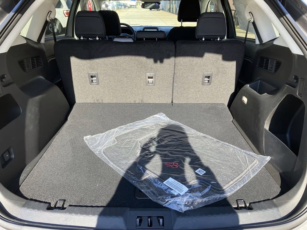 2024 Carbonized Gray Metallic Ford Edge SE AWD SUV