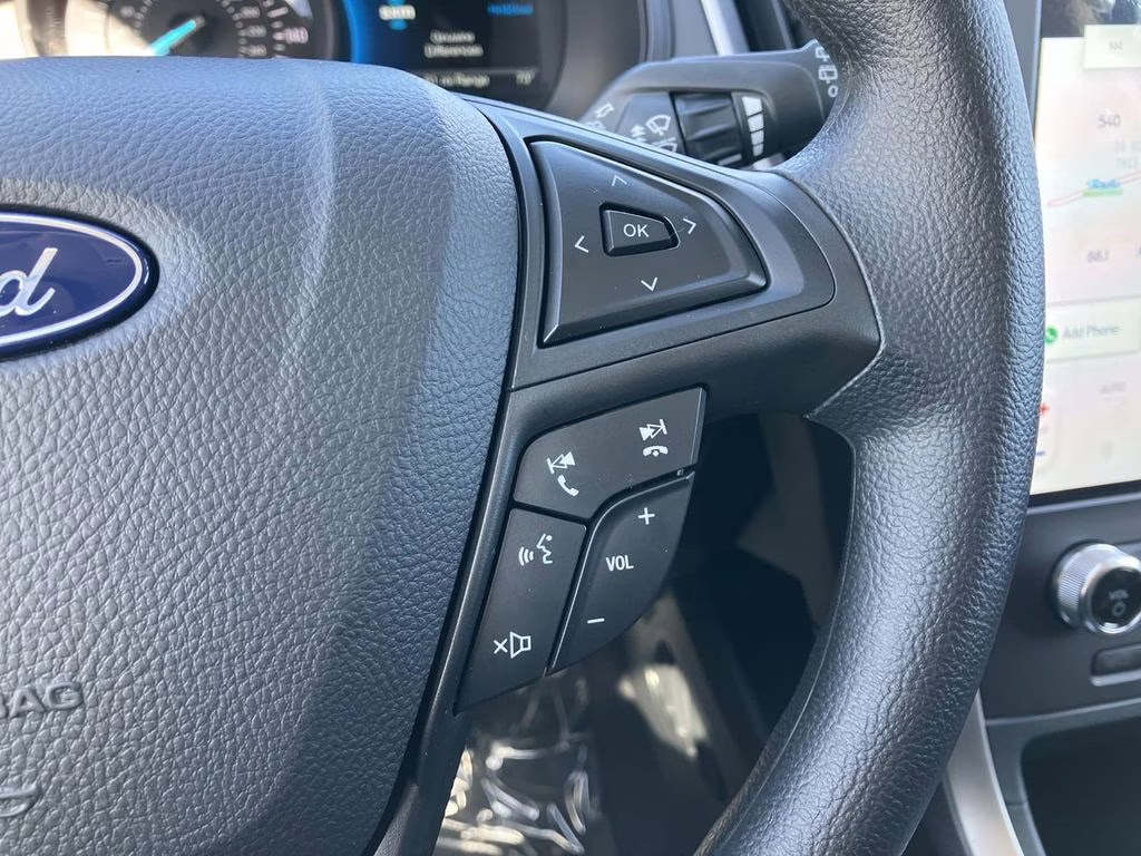 2024 Carbonized Gray Metallic Ford Edge SE AWD SUV