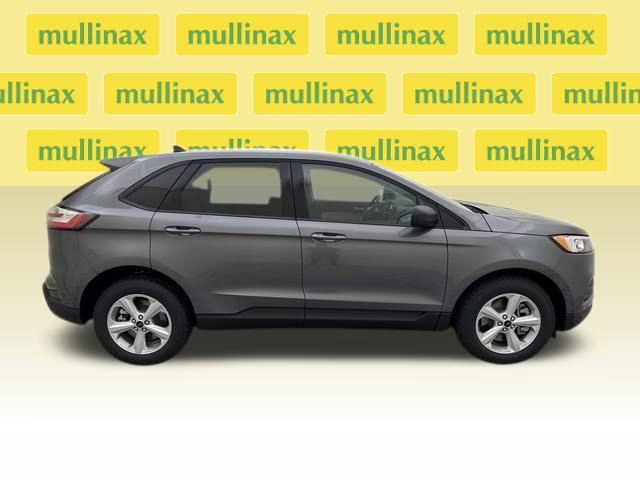 2024 Carbonized Gray Metallic Ford Edge SE AWD SUV