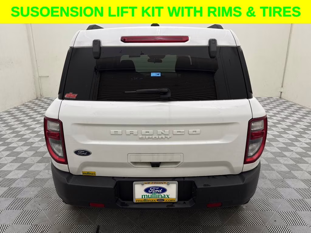 2024 Oxford White Ford Bronco Sport Big Bend DSI LIFT & RIMS 4X4 SUV