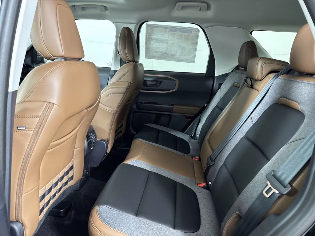 2024 Shadow Black Ford Bronco Sport Outer Banks 4X4 SUV