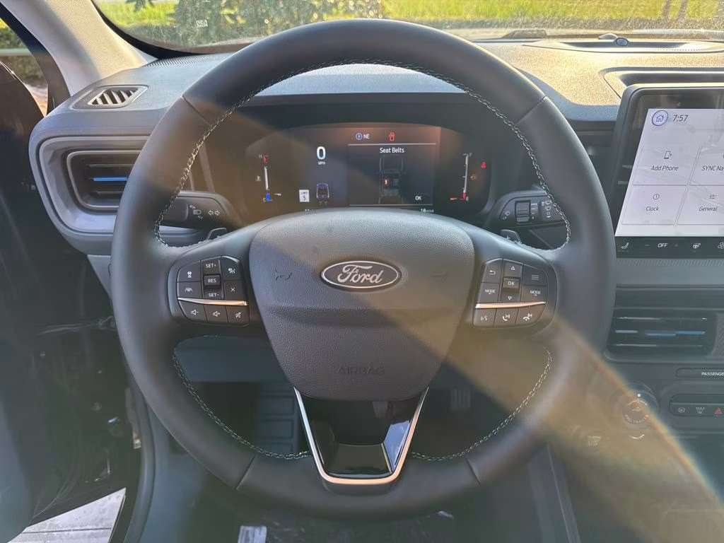 2025 Shadow Black Ford Maverick Lobo High AWD Truck