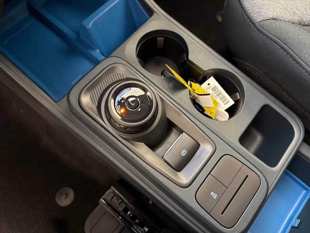 2025 Velocity Blue Ford Maverick XLT FWD Truck