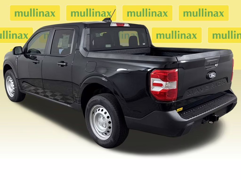 2025 Shadow Black Ford Maverick XLT FWD Truck