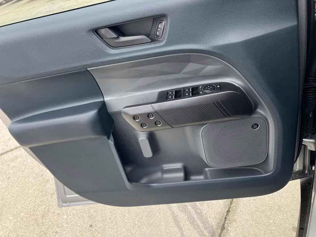 2024 Silver Metallic Ford Maverick Lariat AWD Truck