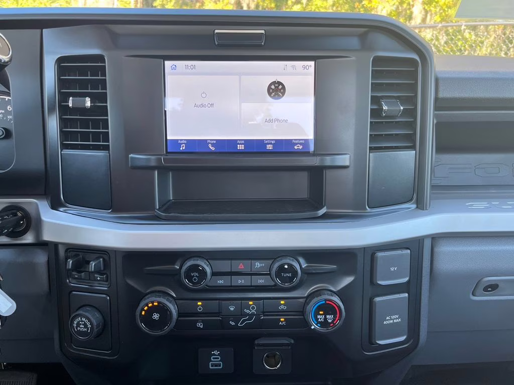 2026 Oxford White Ford Super Duty F-250 SRW XL RWD Truck