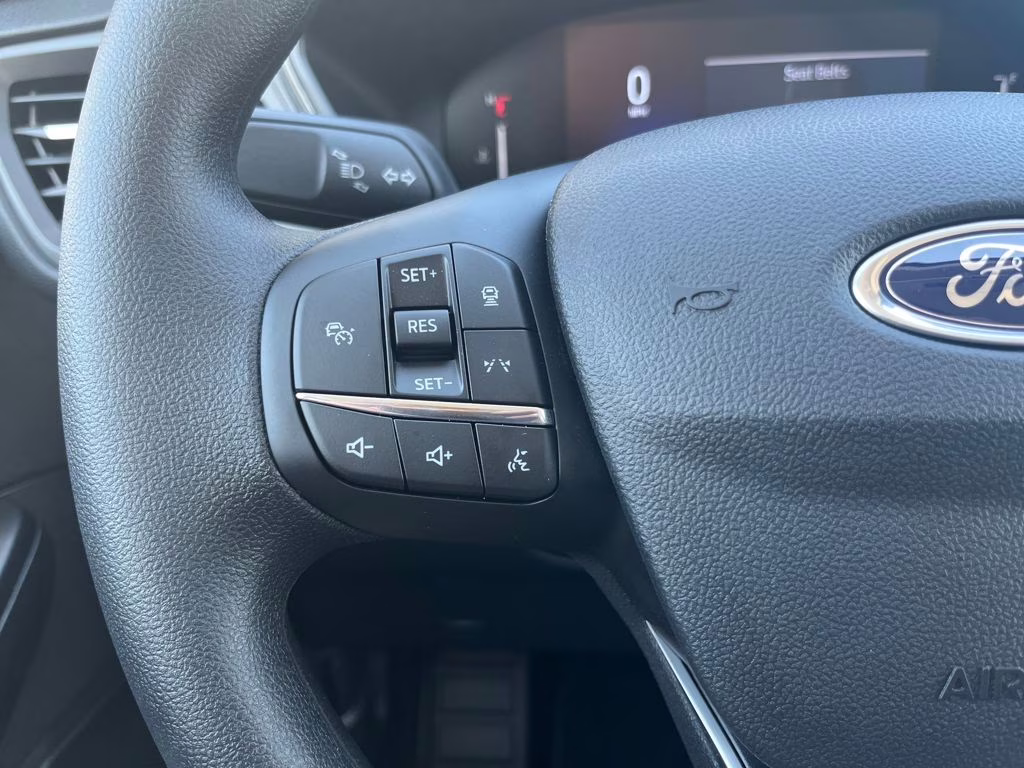 2026 Space Silver Metallic Ford Escape Active FWD SUV