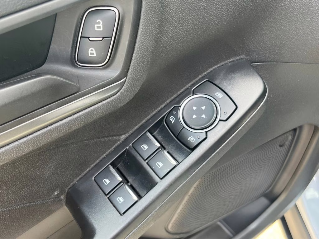 2026 Silver Metallic Ford Escape Active FWD SUV