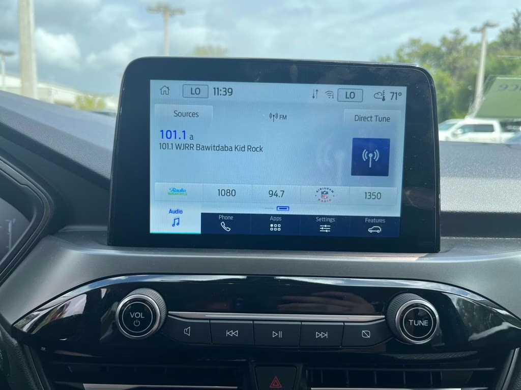 2026 Silver Metallic Ford Escape Active FWD SUV