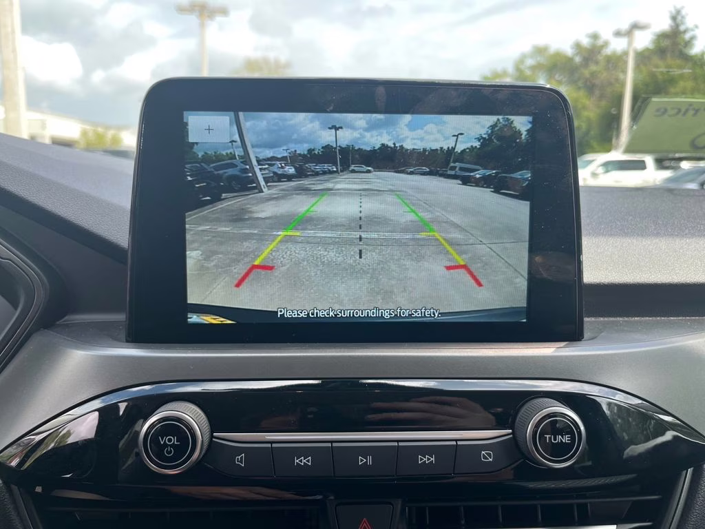 2026 Silver Metallic Ford Escape Active FWD SUV