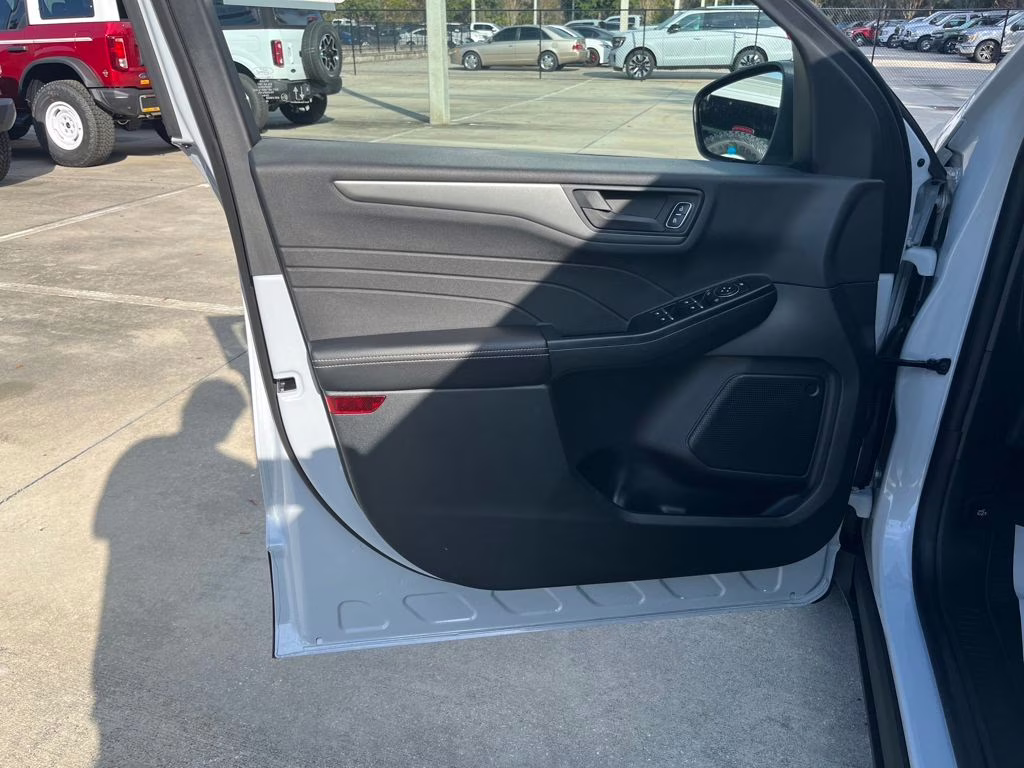 2026 Space Silver Metallic Ford Escape Active FWD SUV