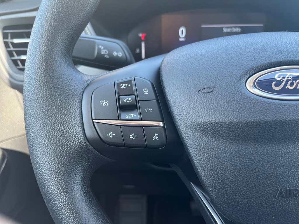 2026 Space Silver Metallic Ford Escape Active FWD SUV