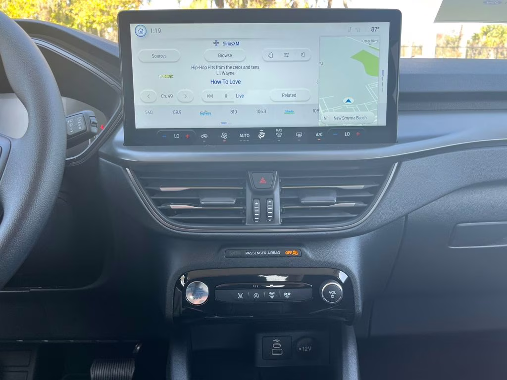 2026 Space Silver Metallic Ford Escape Active FWD SUV