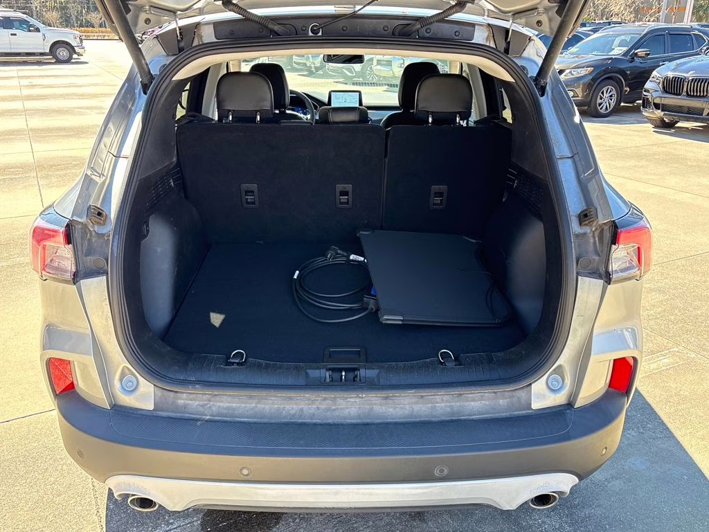 2022 Silver Metallic Ford Escape Plug-In Hybrid Titanium FWD SUV