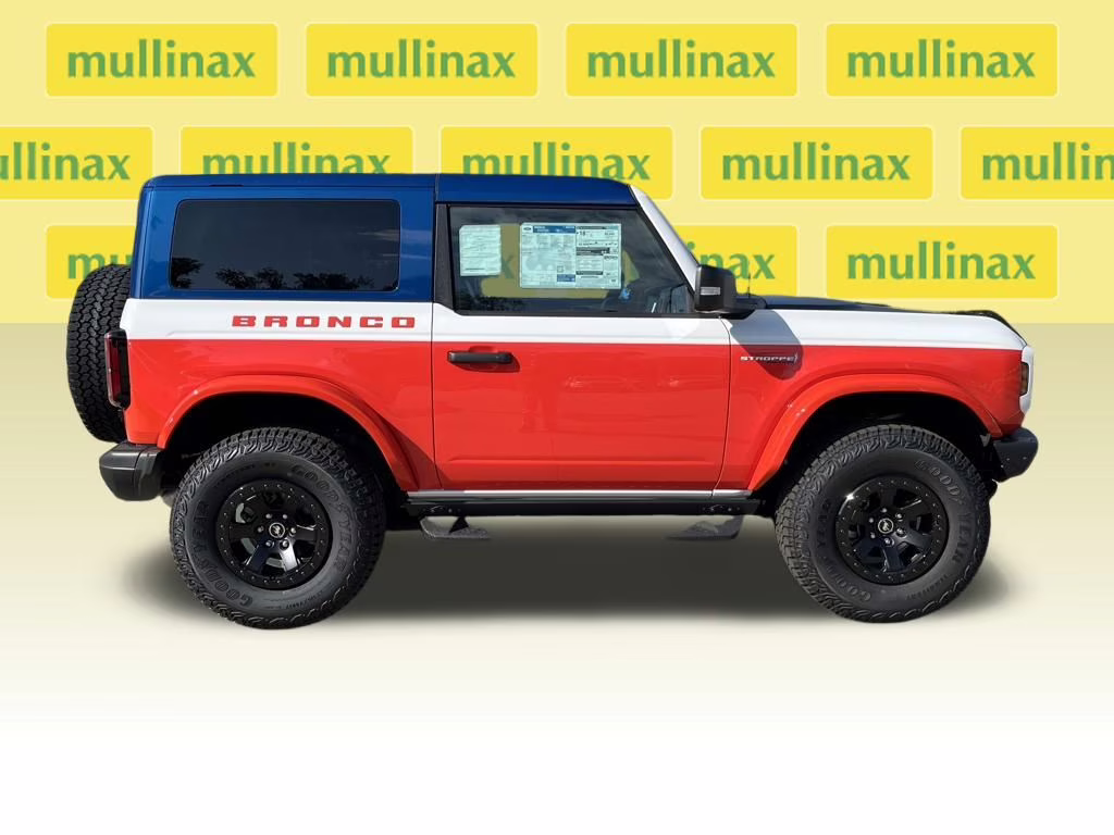 2025 Oxford White Ford Bronco STROPPE EDITION 4X4 SUV