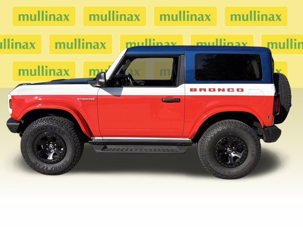 2025 Oxford White Ford Bronco Stroppe 4X4 SUV