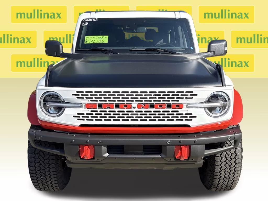 2025 Oxford White Ford Bronco Stroppe 4X4 SUV