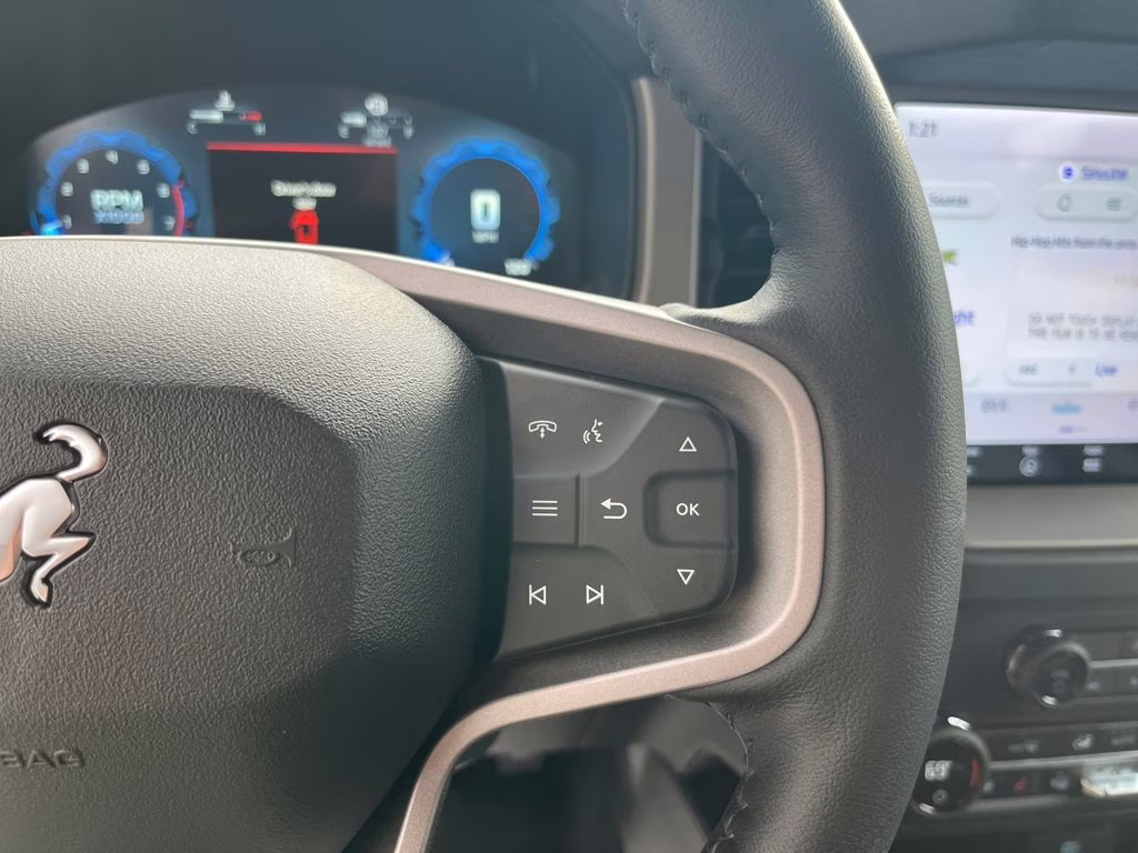 2025 Azure Gray Metallic Ford Bronco Outer Banks 4X4 SUV