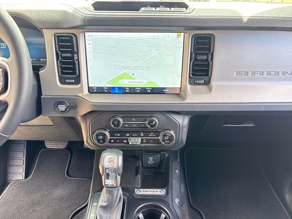 2025 Green Metallic Ford Bronco Outer Banks 4X4 SUV