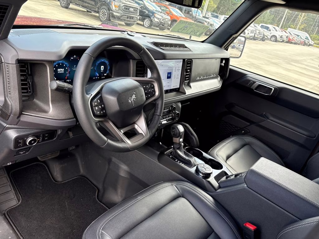 2025 Ruby Red Metallic Tinted Clearcoat Ford Bronco Badlands 4X4 SUV