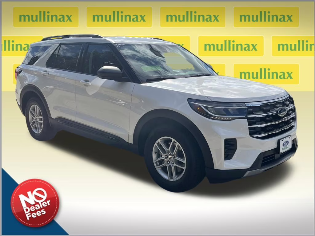 2026 Star White Metallic Tri-Coat Ford Explorer Active RWD SUV