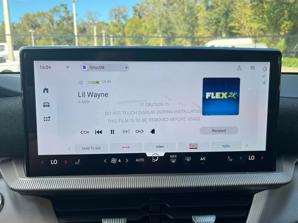 2026 Star White Metallic Tri-Coat Ford Explorer Active RWD SUV