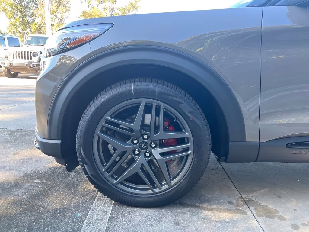 2026 Gray Ford Explorer ST 4X4 SUV