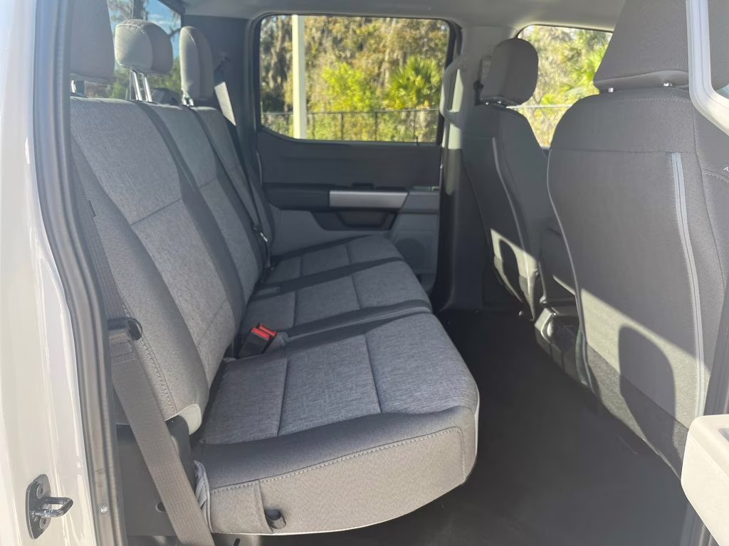 2026 Avalanche Ford Super Duty F-250 SRW XL 4X4 Truck