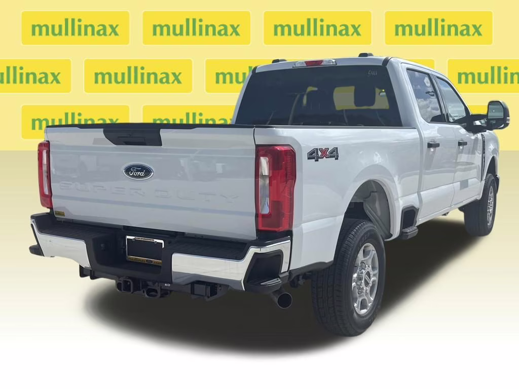 2026 Oxford White Ford Super Duty F-250 SRW XLT 4X4 Truck