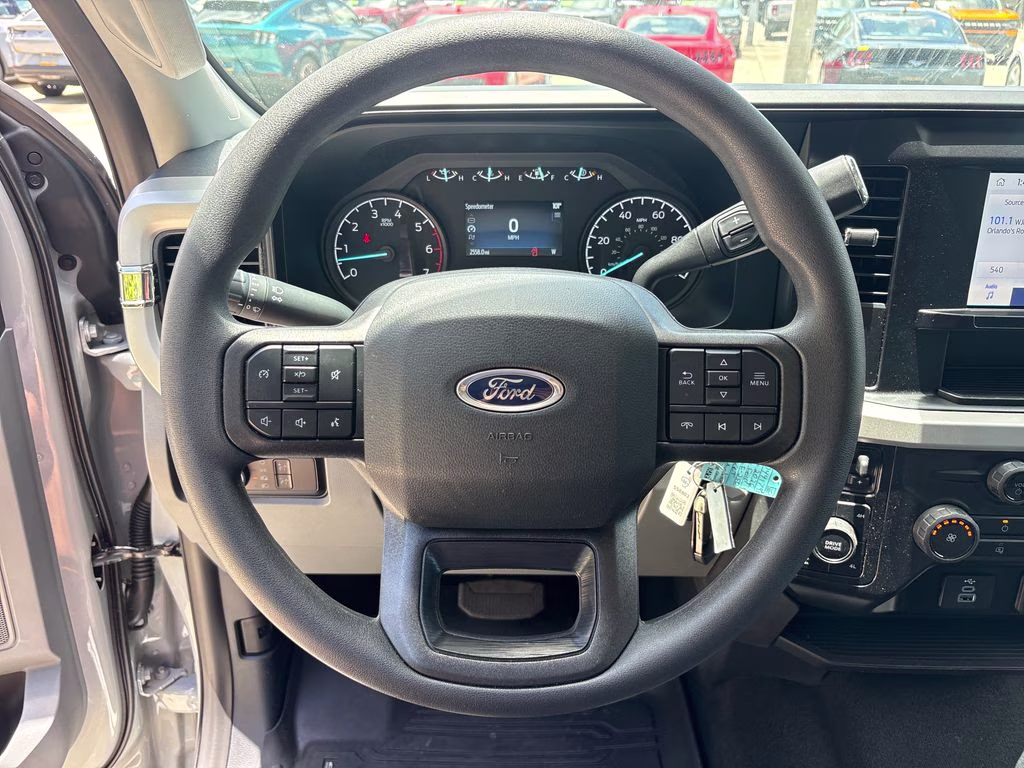 2026 Avalanche Ford Super Duty F-250 SRW XLT 4X4 Truck