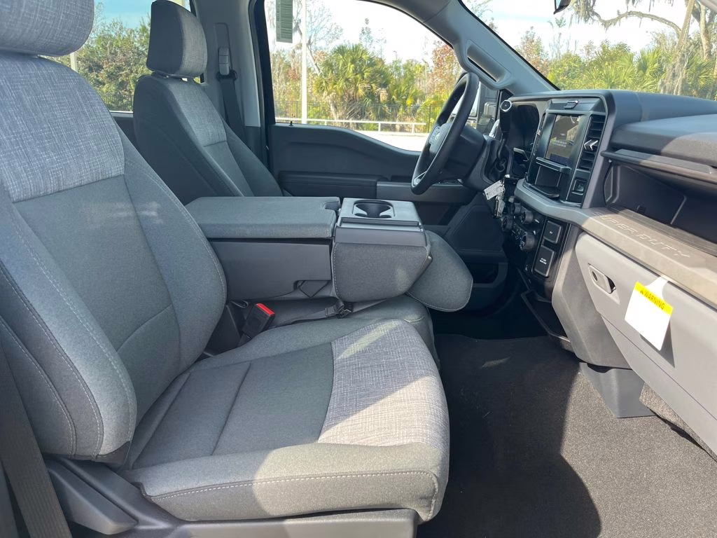 2026 Black Metallic Ford Super Duty F-250 SRW XLT 4X4 Truck