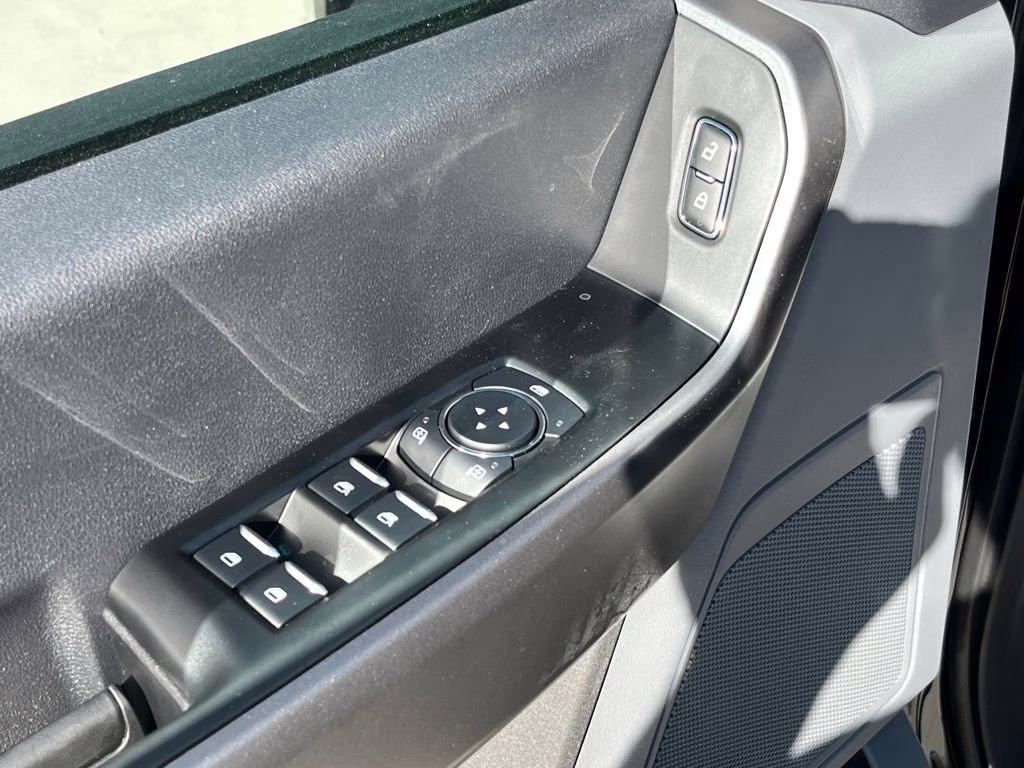 2026 Black Metallic Ford Super Duty F-250 SRW XLT 4X4 Truck