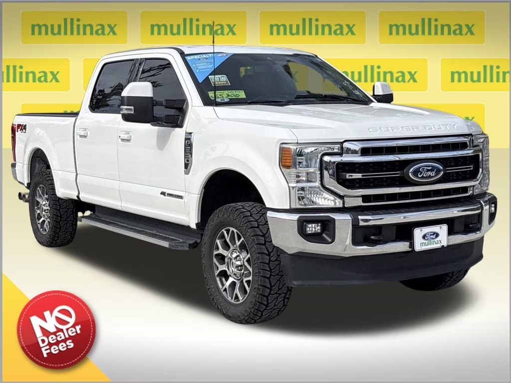 2022 White Metallic Ford Super Duty F-250 SRW Lariat 4X4 Truck