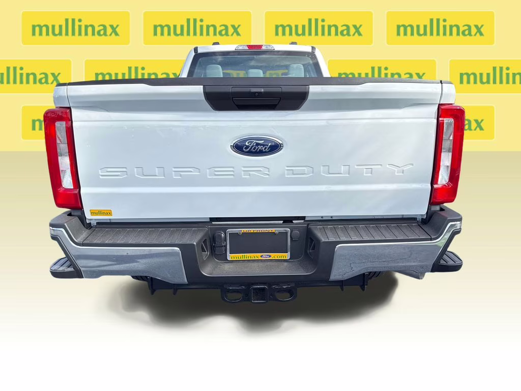 2026 Oxford White Ford Super Duty F-250 SRW XL 4X4 Truck