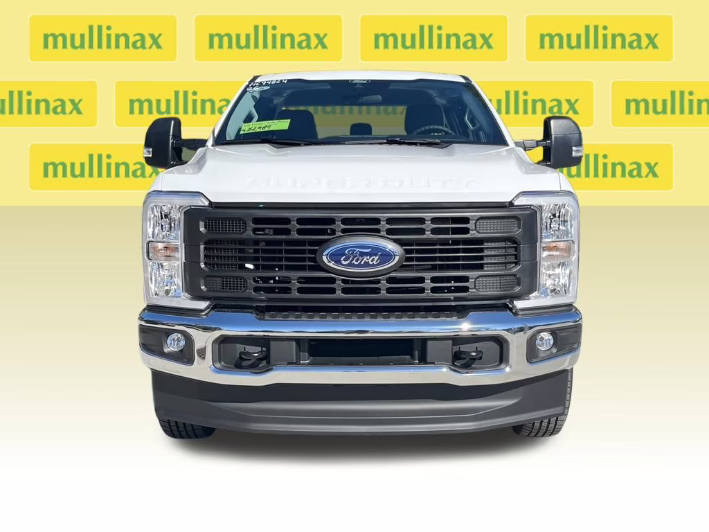 2026 Oxford White Ford Super Duty F-250 SRW XL 4X4 Truck