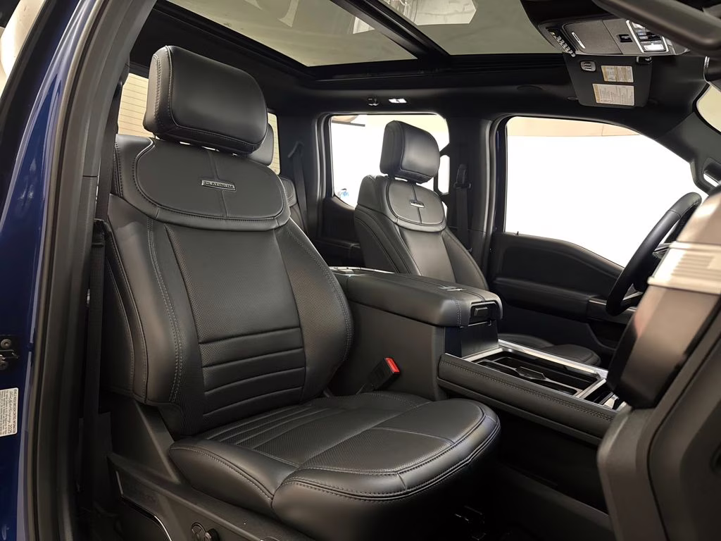 2026 Blue Metallic Ford Super Duty F-250 SRW Platinum 4X4 Truck