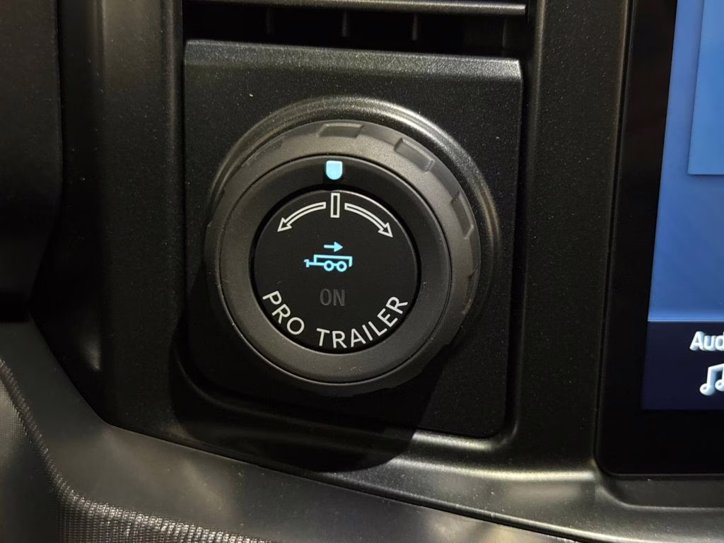 2026 Blue Metallic Ford Super Duty F-250 SRW Platinum 4X4 Truck