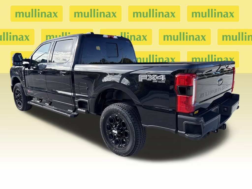 2025 Black Metallic Ford Super Duty F-250 SRW Lariat 4X4 Truck