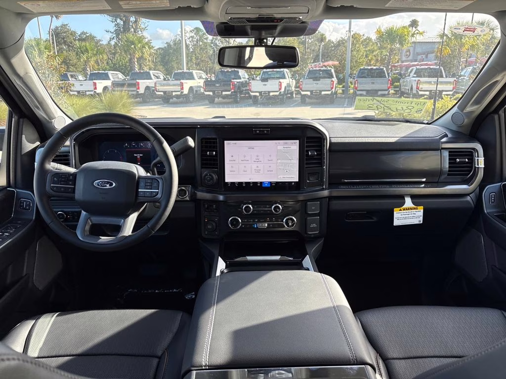 2025 Black Metallic Ford Super Duty F-250 SRW Lariat 4X4 Truck