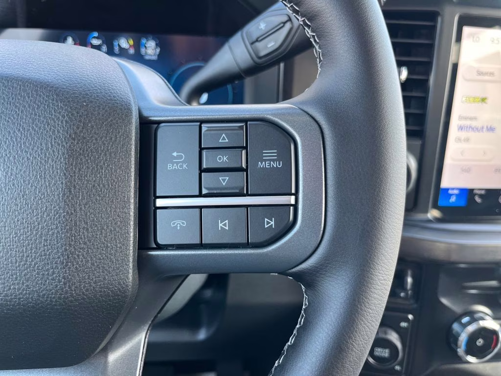 2026 Agate Black Metallic Ford Super Duty F-250 SRW Lariat 4X4 Truck