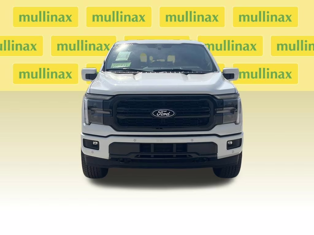 2025 Star White Metallic Tri-Coat Ford F-150 Lariat 4X4 Truck