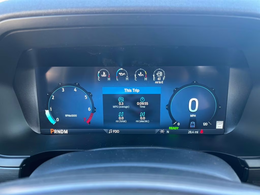 2026 Star White Metallic Tri-Coat Ford F-150 Lariat 4X4 Truck