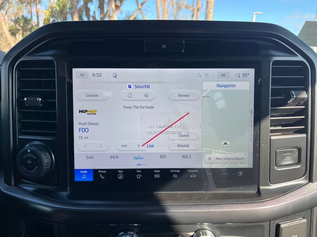 2026 Star White Metallic Tri-Coat Ford F-150 Lariat 4X4 Truck