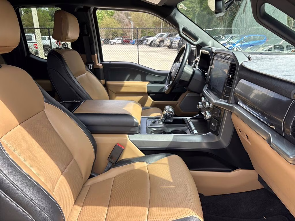 2022 White Metallic Ford F-150 Lariat 4X4 Truck